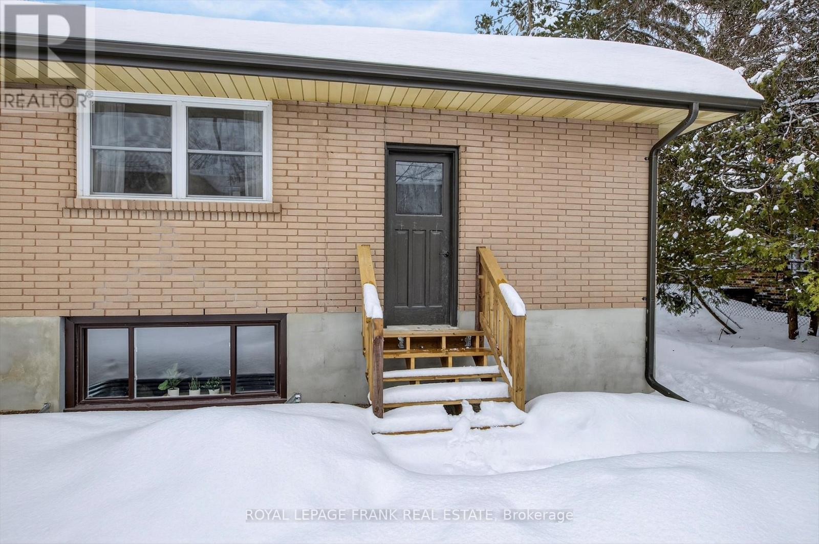 781 Hopkins Avenue, Peterborough, Ontario  K9J 4Y7 - Photo 38 - X12820898