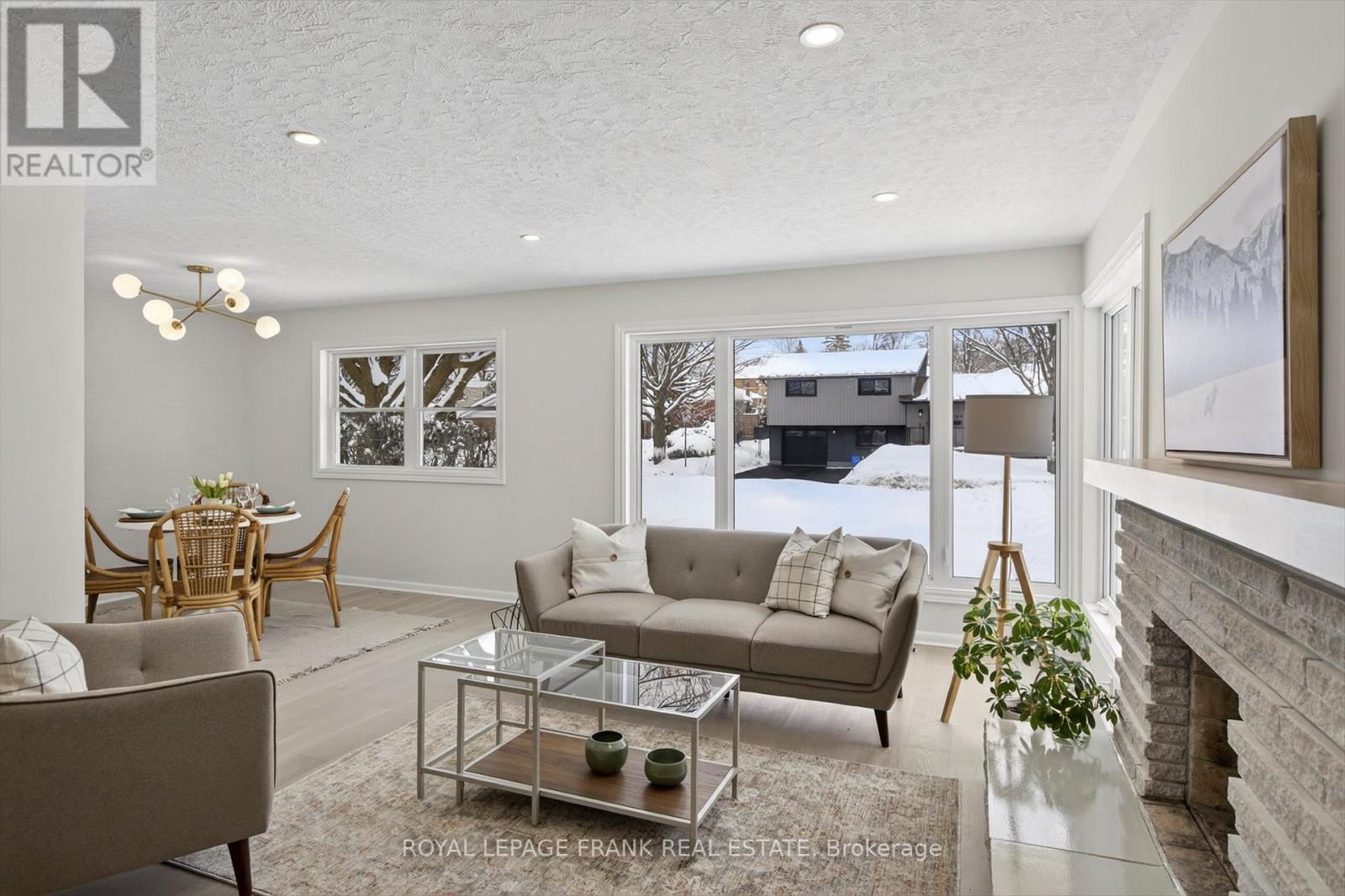 781 Hopkins Avenue, Peterborough, Ontario  K9J 4Y7 - Photo 5 - X12820898