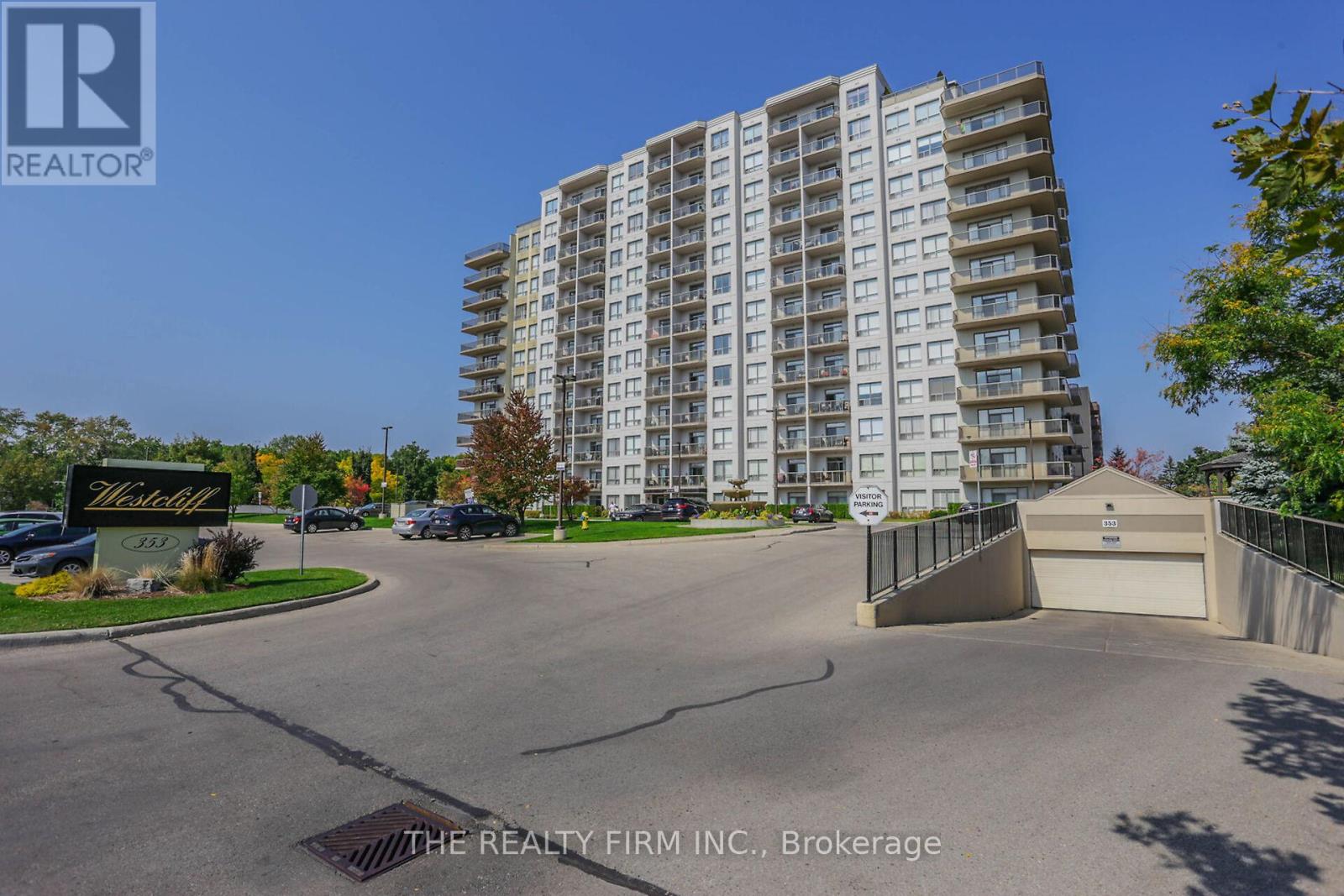 <div class="slider-price">$1,850 Monthly</div><p>914 - 353 Commissioners Road W, London South, Ontario</p>