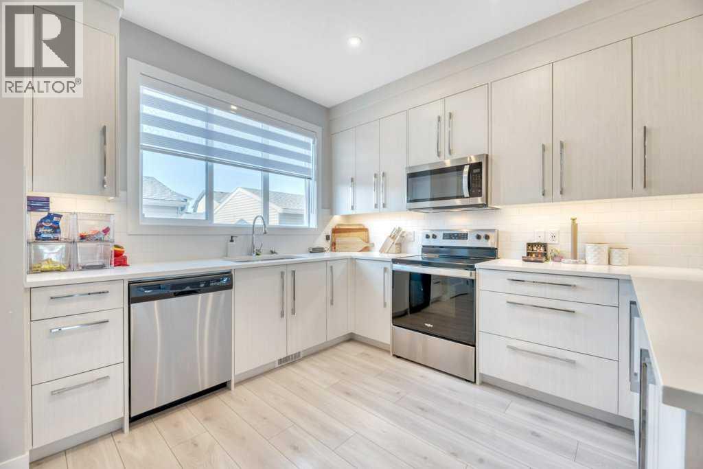 121 Dawson Circle, Chestermere, Alberta  T1X 2R6 - Photo 28 - A2284531