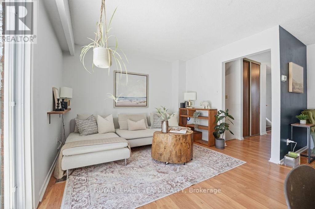 B - 461 Moodie Drive, Ottawa, Ontario  K2H 8T7 - Photo 19 - X12820820