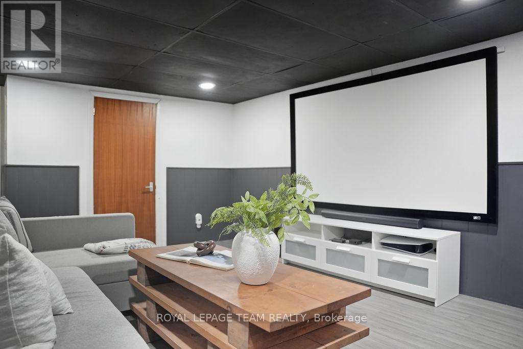 B - 461 Moodie Drive, Ottawa, Ontario  K2H 8T7 - Photo 30 - X12820820