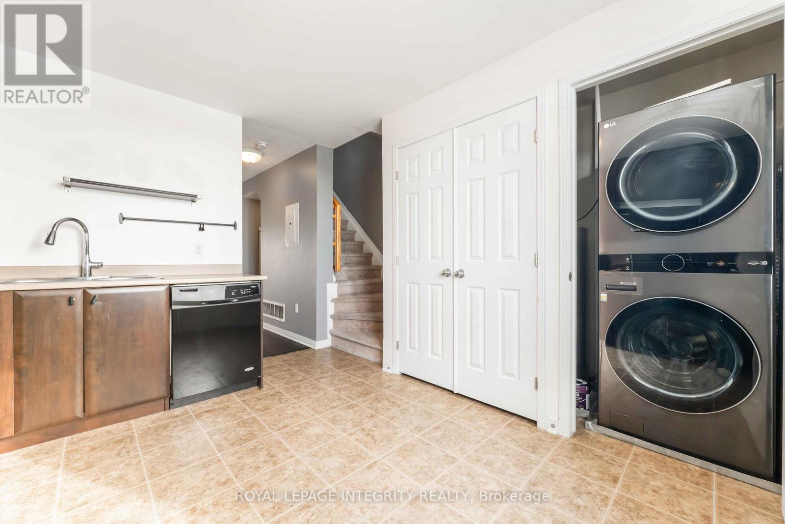 230 Shanly Private, Ottawa, Ontario  K2J 5X6 - Photo 17 - X12820880