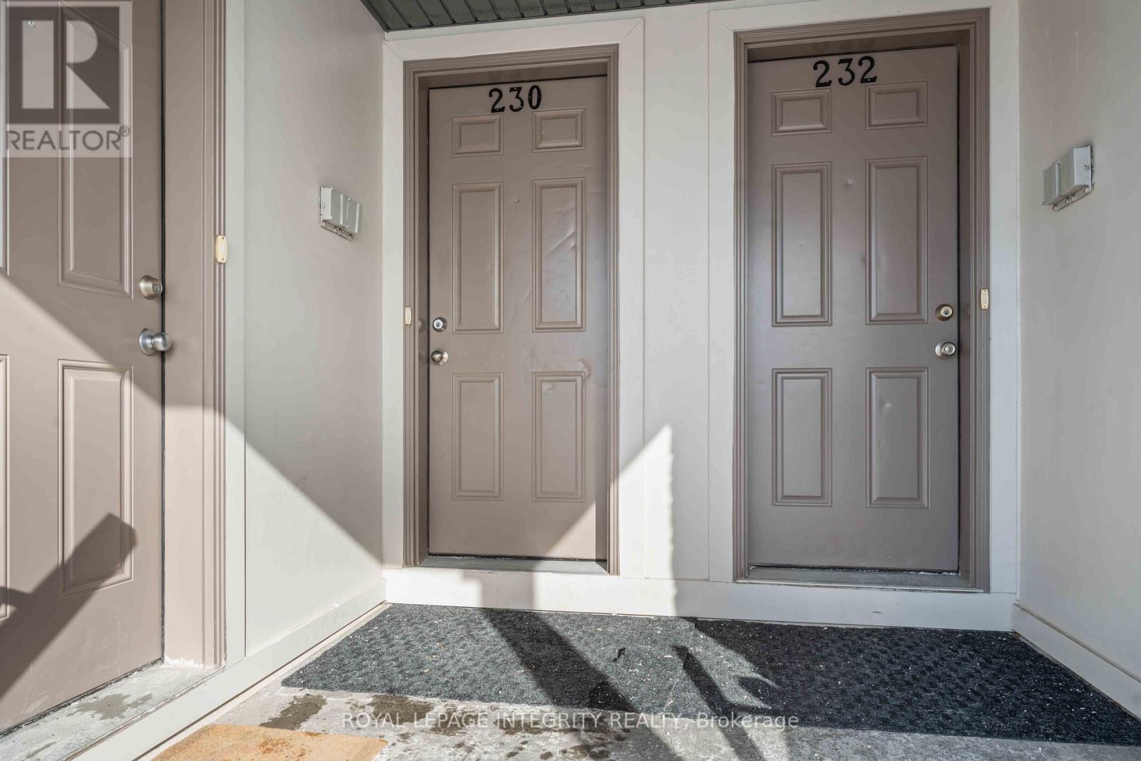 230 Shanly Private, Ottawa, Ontario  K2J 5X6 - Photo 3 - X12820880