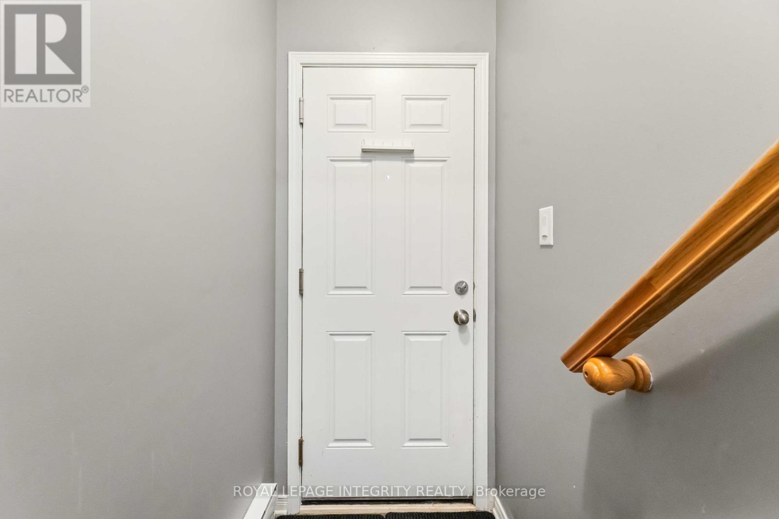 230 Shanly Private, Ottawa, Ontario  K2J 5X6 - Photo 4 - X12820880