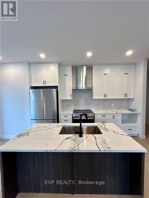 A - 1352 Louis Lane, Ottawa, Ontario  K1B 3P3 - Photo 6 - X12820896