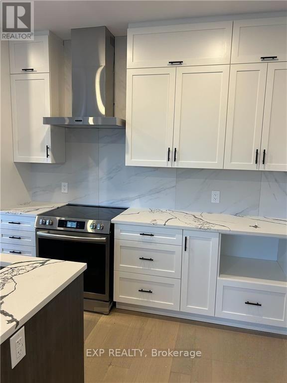 A - 1352 Louis Lane, Ottawa, Ontario  K1B 3P3 - Photo 7 - X12820896