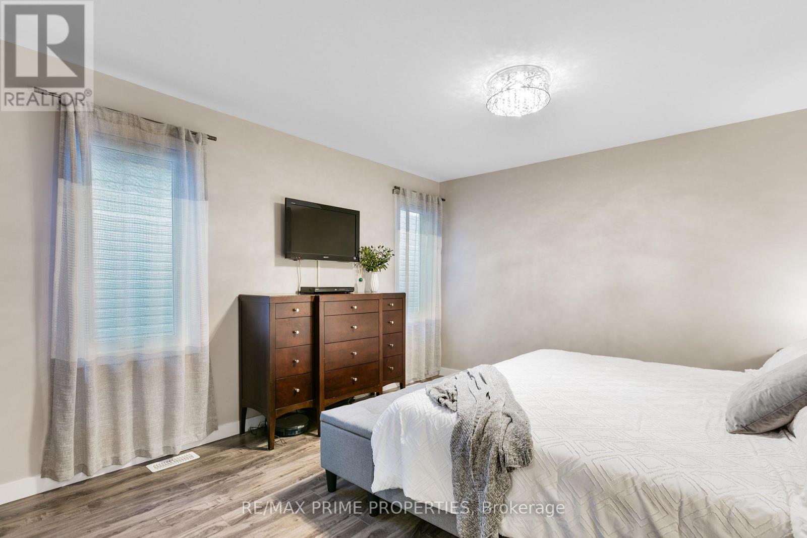 208 Filion Street, Russell, Ontario  K0A 1W0 - Photo 22 - X12820904