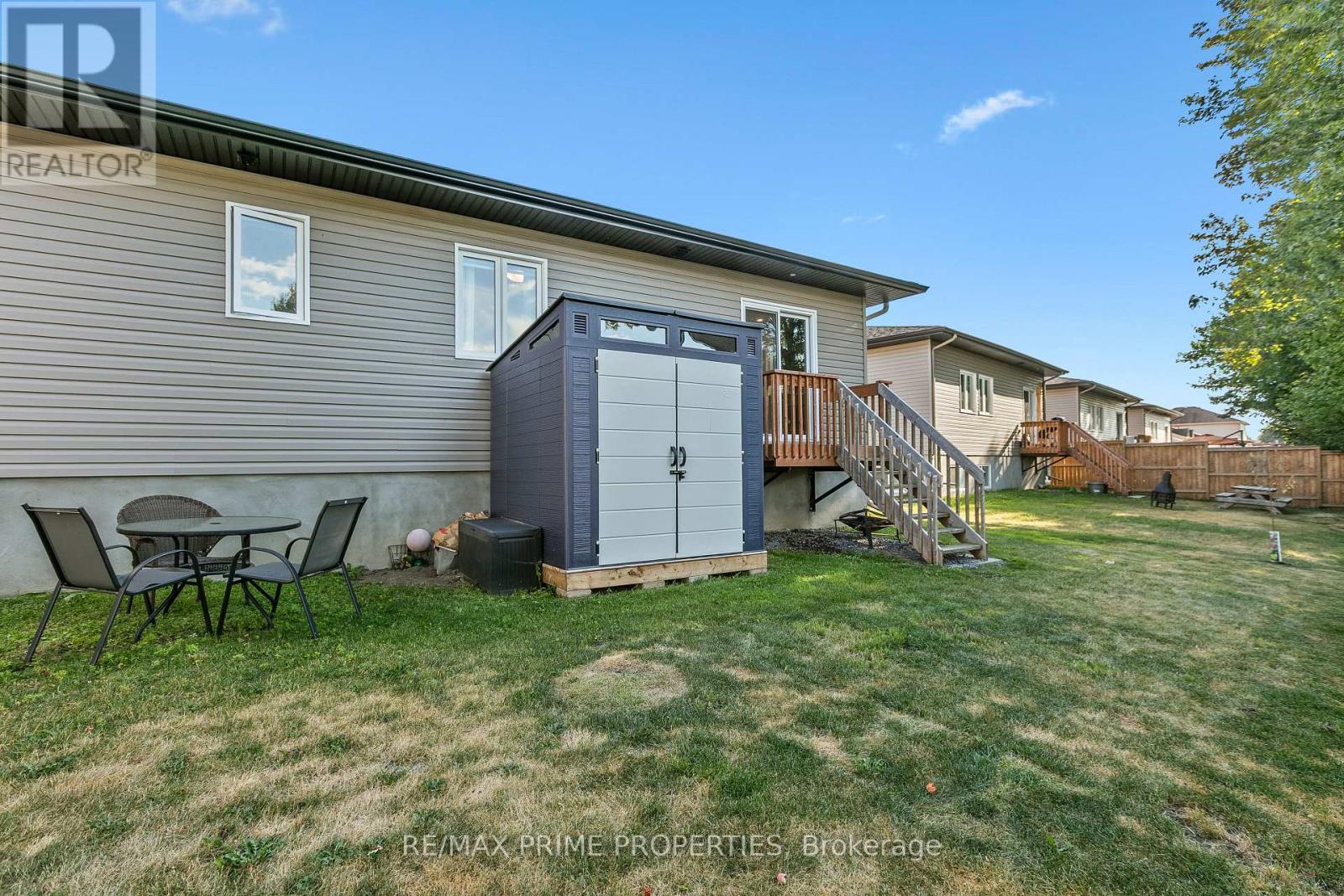 208 Filion Street, Russell, Ontario  K0A 1W0 - Photo 45 - X12820904