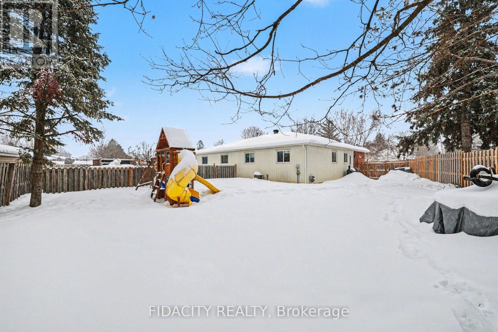 53 Morton Drive, Ottawa, Ontario  K2L 1W9 - Photo 29 - X12820928
