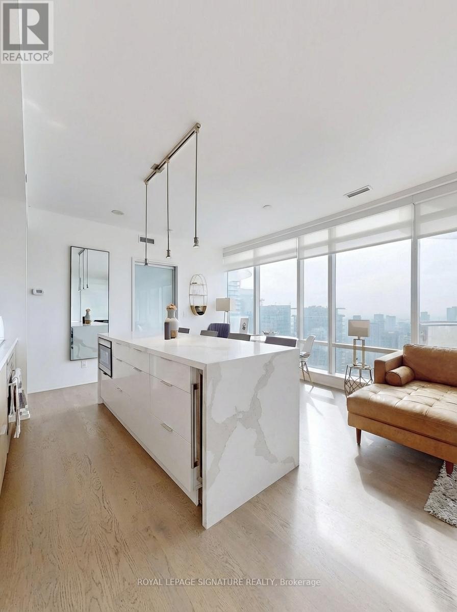 4406 - 1 BLOOR STREET E, Toronto, Ontario