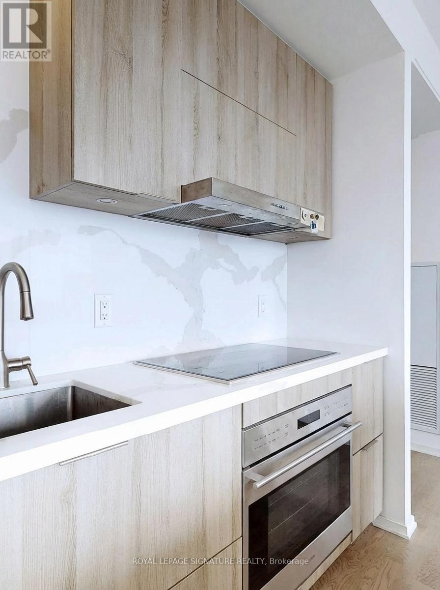 4406 - 1 Bloor Street E, Toronto, Ontario  M4W 0A8 - Photo 6 - C12752596