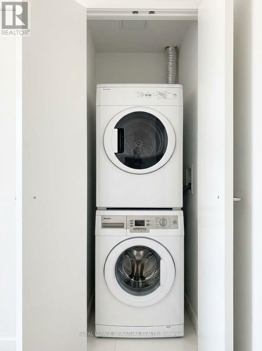 4406 - 1 Bloor Street E, Toronto, Ontario  M4W 0A8 - Photo 15 - C12752596