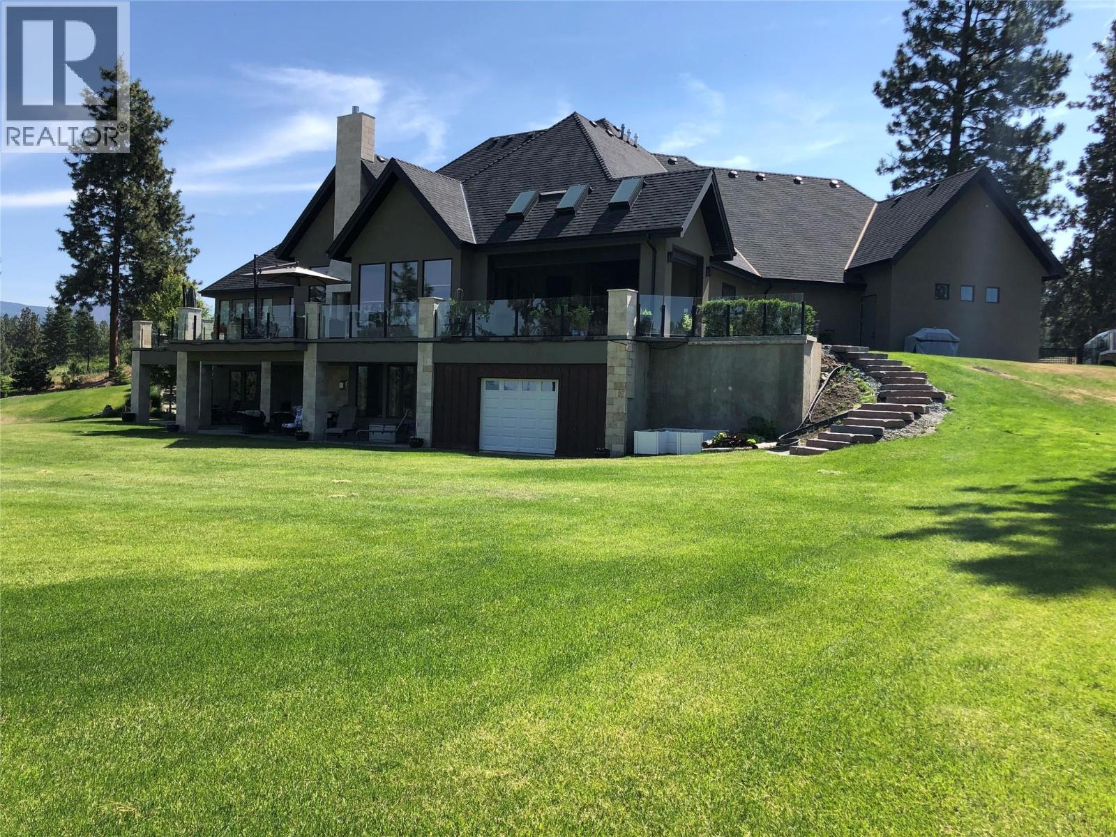 3990 Fairwinds Court, South East Kelowna, Kelowna