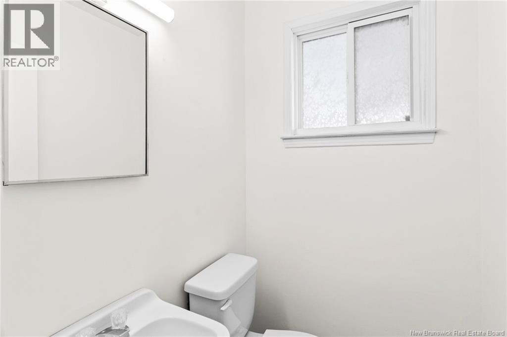 242 Stanley Street, Fredericton, New Brunswick  E3B 3A3 - Photo 10 - NB134144