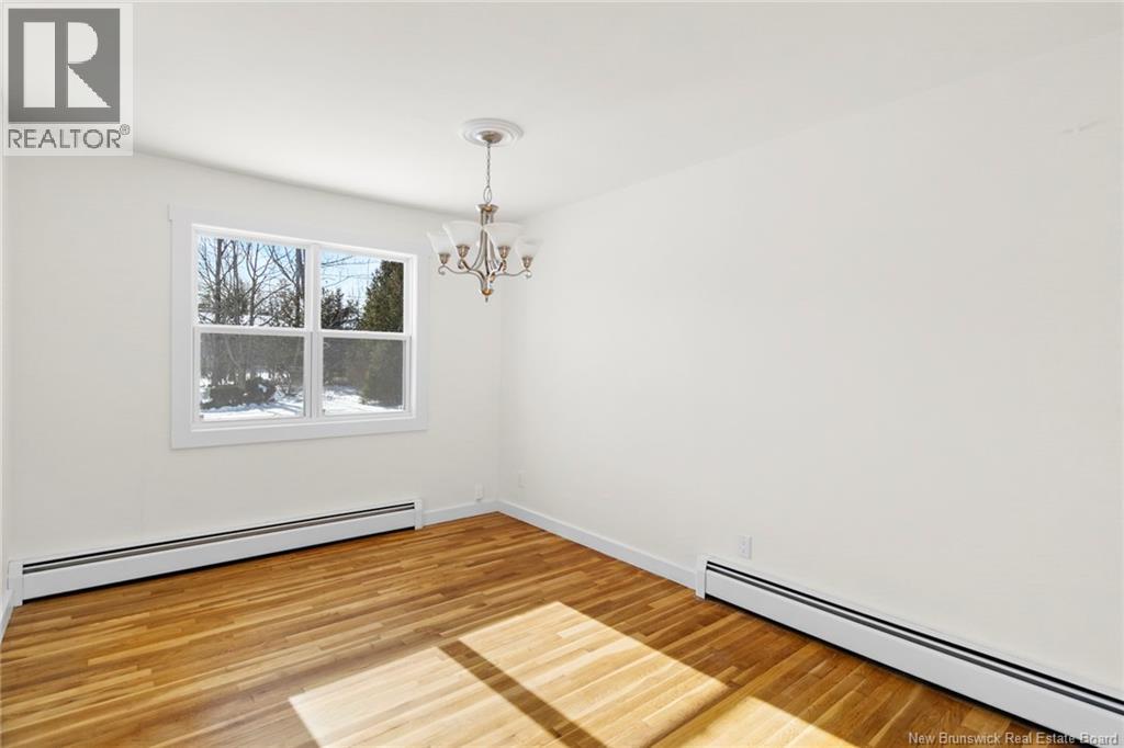 242 Stanley Street, Fredericton, New Brunswick  E3B 3A3 - Photo 9 - NB134144