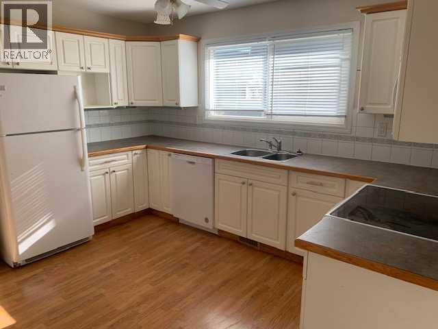 4, 1601 23 Street N, Lethbridge, Alberta  T1H 4M9 - Photo 6 - A2286136