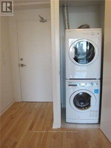 1407 - 14 York Street, Toronto, Ontario  M5J 0B1 - Photo 20 - C12820812