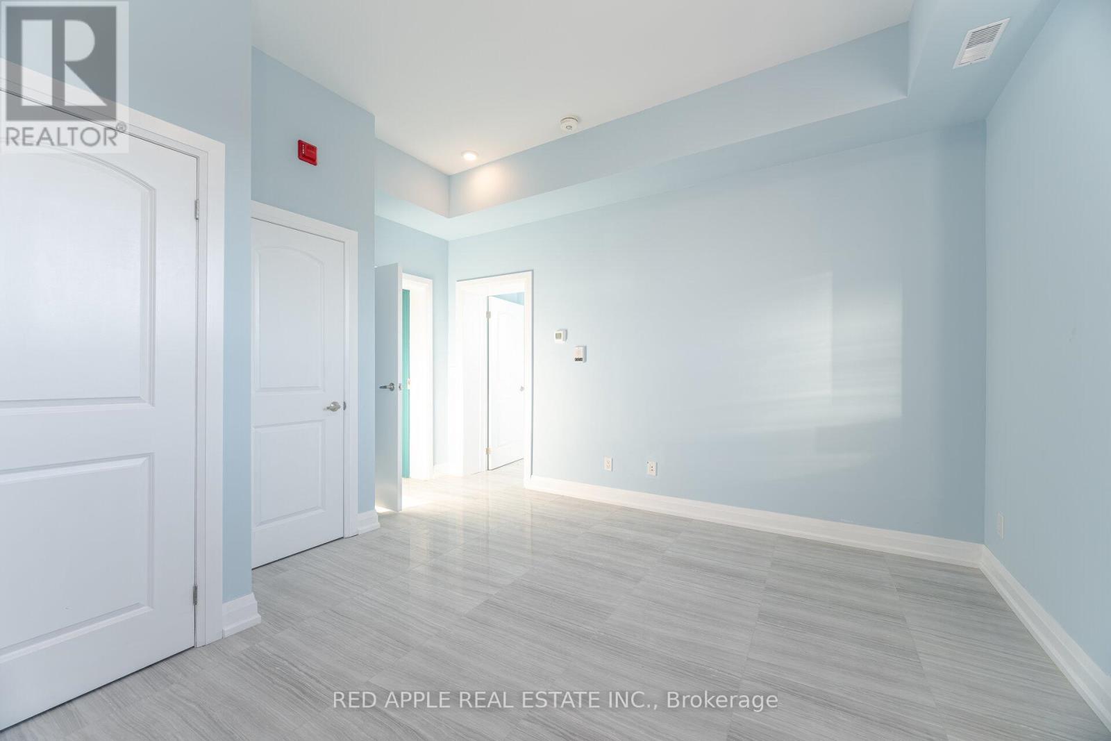 416 Oakwood Avenue, Toronto, Ontario  M6E 2W3 - Photo 39 - C12820824