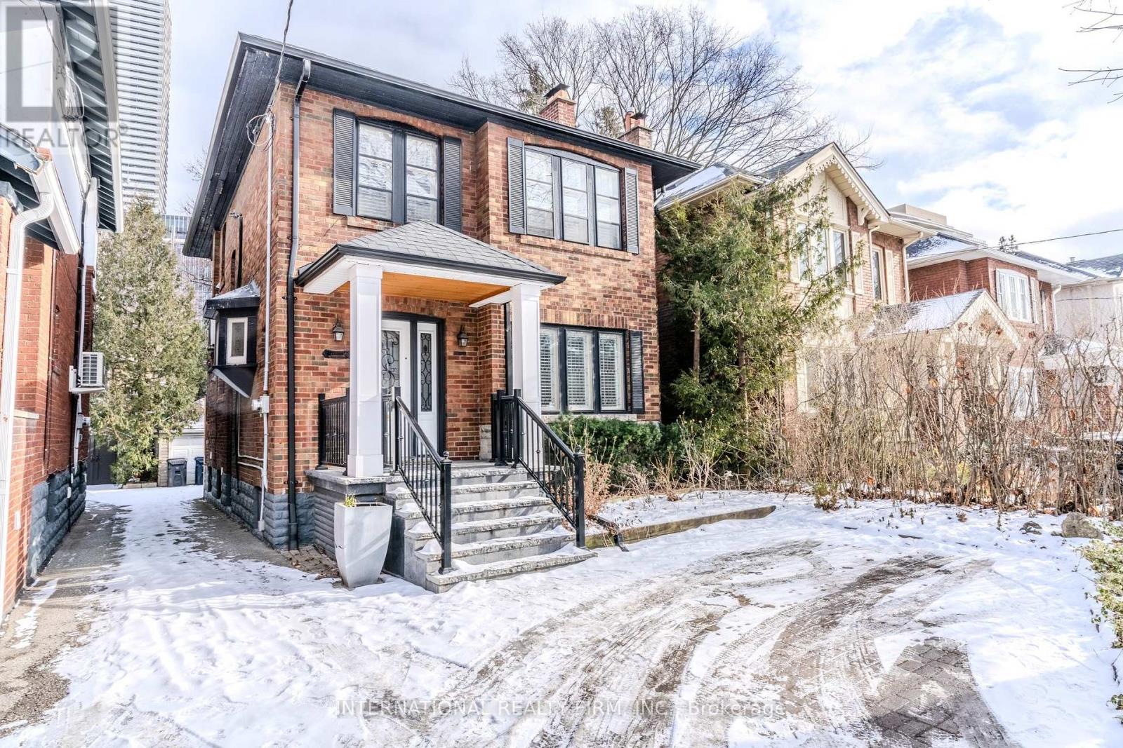 Mainsecondfloors - 47 Maxwell Avenue, Toronto, Ontario  M5P 2B4 - Photo 39 - C12820830
