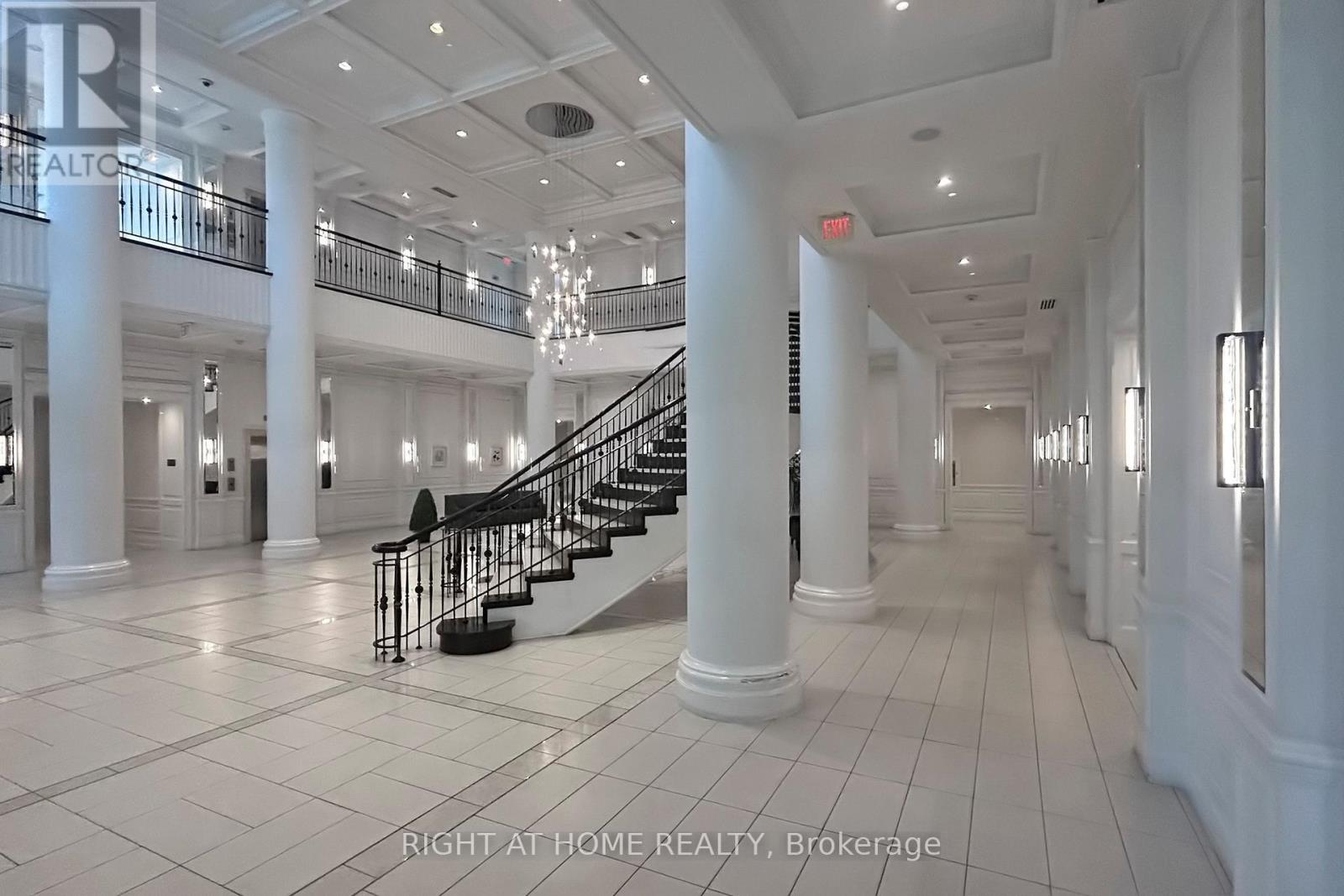 2021 - 25 Greenview Avenue, Toronto, Ontario  M2M 0A5 - Photo 8 - C12820886