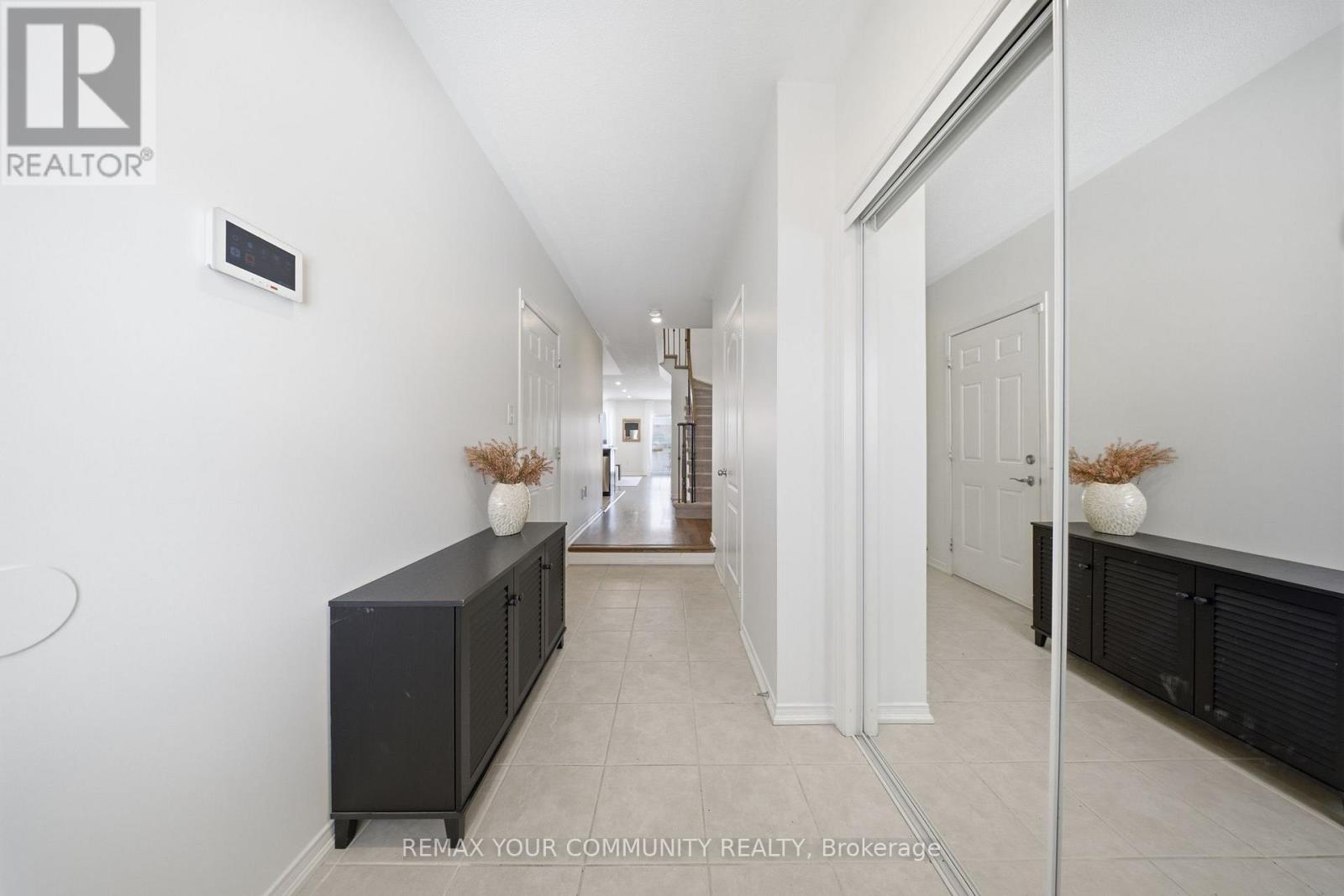 71 Aldonschool Court, Ajax, Ontario L1S 0C5 - Photo 3 - E12820862