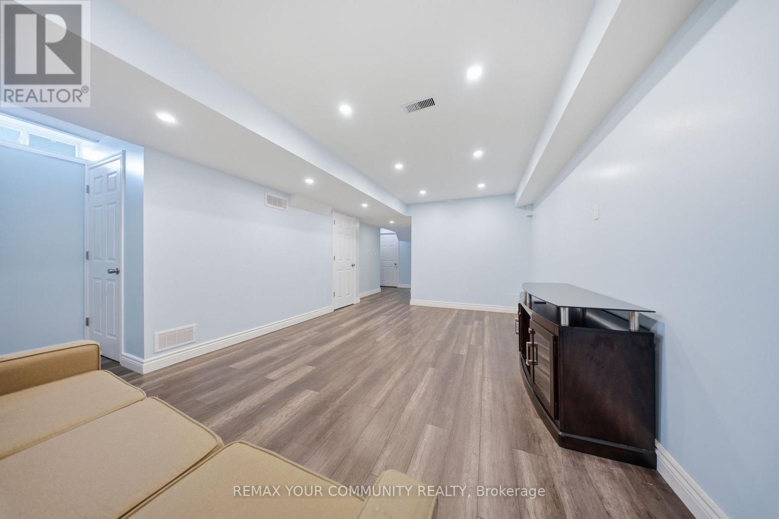 71 Aldonschool Court, Ajax, Ontario L1S 0C5 - Photo 31 - E12820862