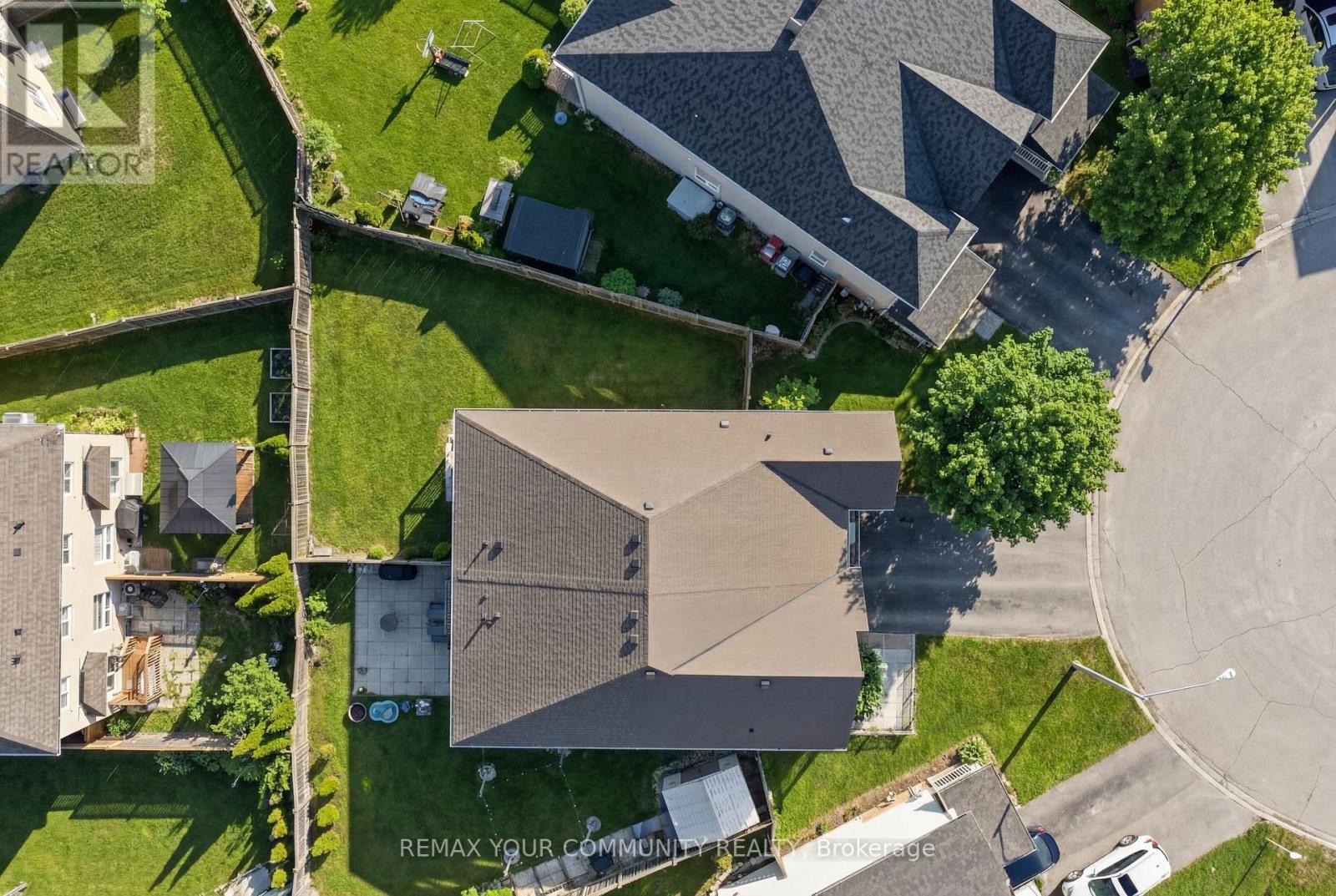 71 Aldonschool Court, Ajax, Ontario L1S 0C5 - Photo 40 - E12820862