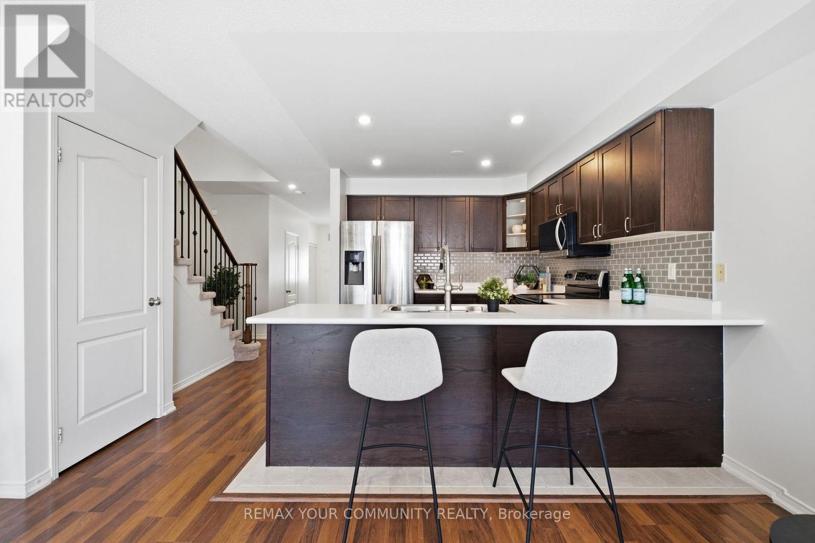 71 Aldonschool Court, Ajax, Ontario L1S 0C5 - Photo 7 - E12820862