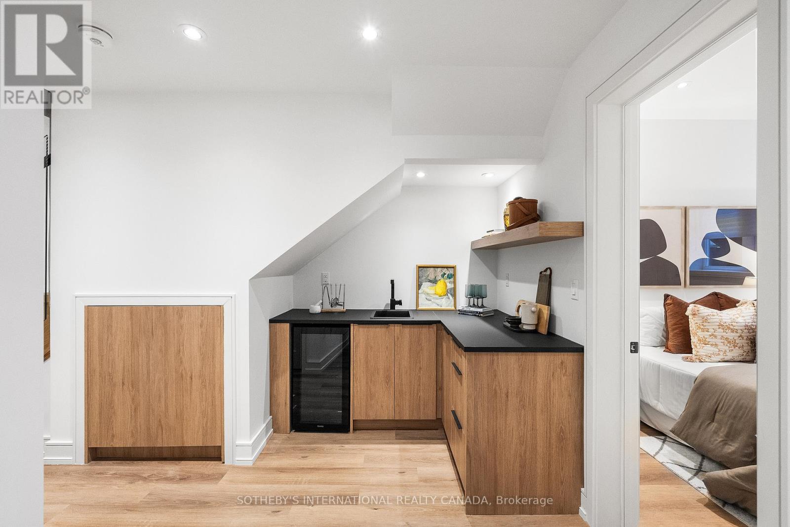 83 Virginia Avenue, Toronto, Ontario  M4C 2S8 - Photo 31 - E12820872