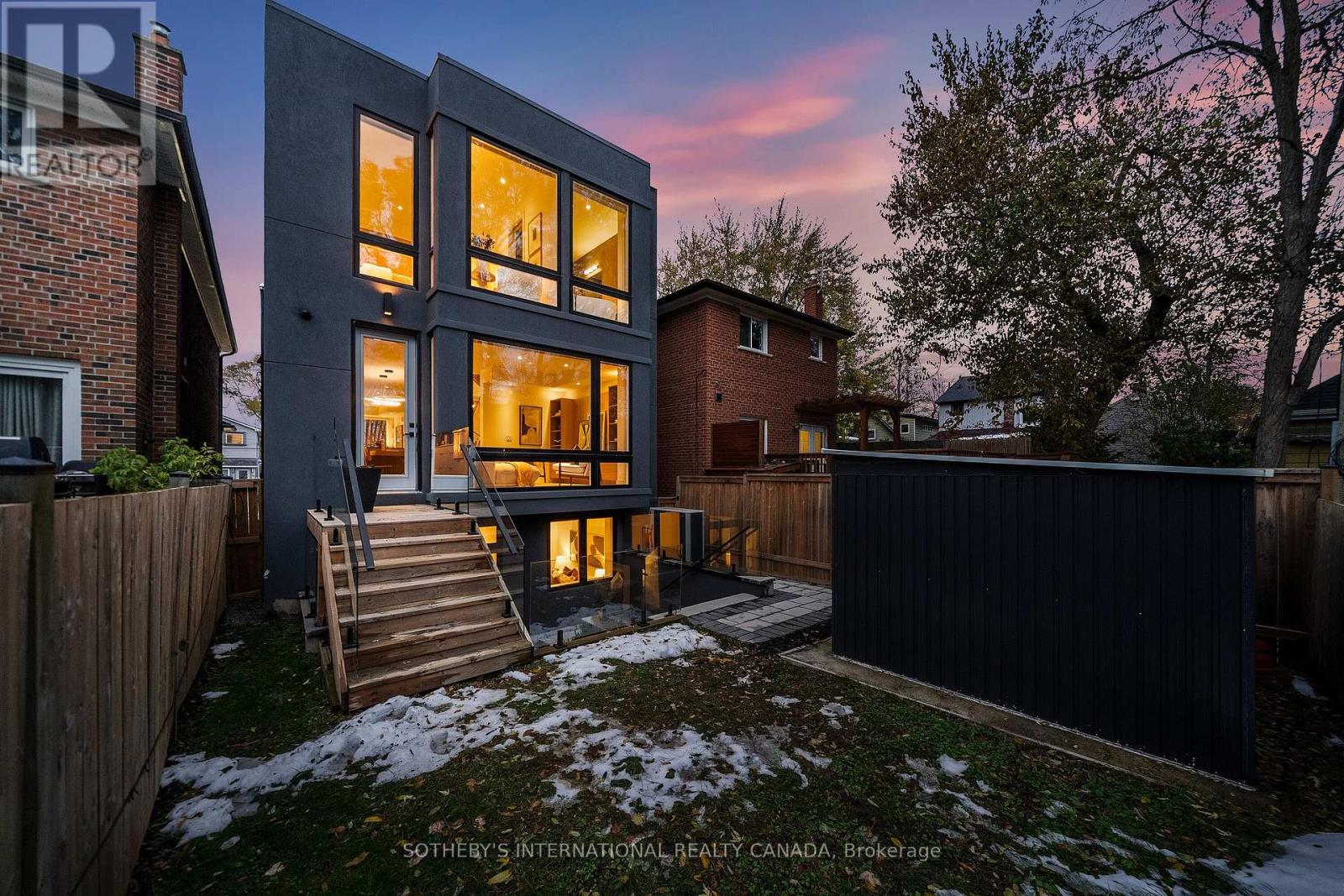 83 Virginia Avenue, Toronto, Ontario  M4C 2S8 - Photo 42 - E12820872