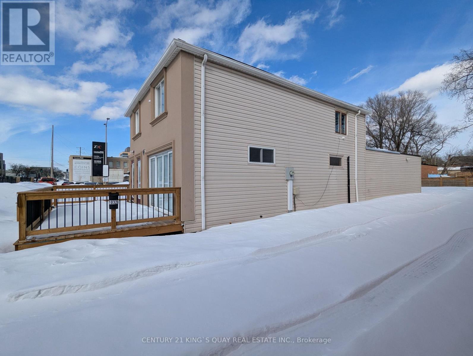 10329 Yonge Street, Richmond Hill, Ontario L4C 3C1 - Photo 5 - N12820876