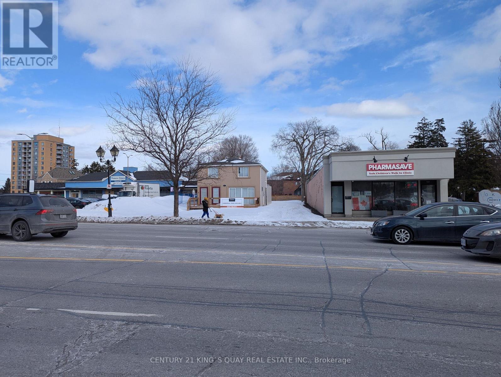 10329 Yonge Street, Richmond Hill, Ontario L4C 3C1 - Photo 7 - N12820876