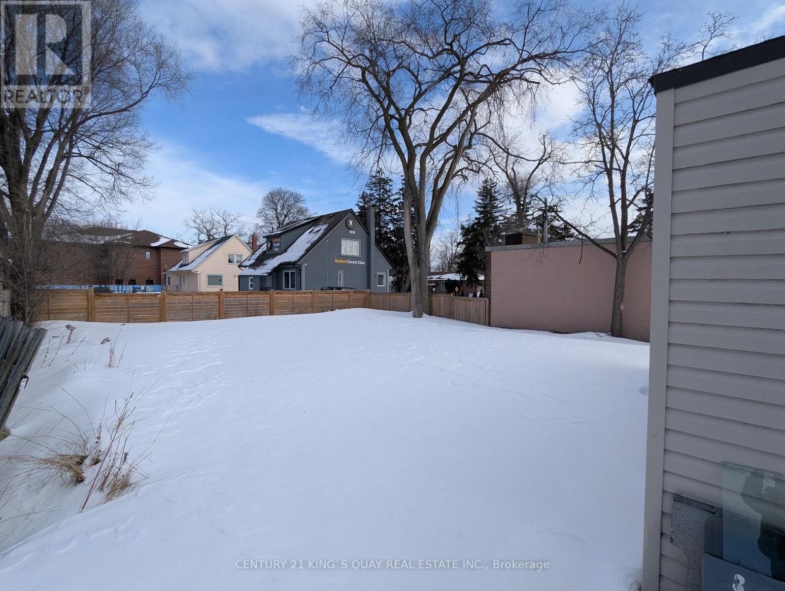 10329 Yonge Street, Richmond Hill, Ontario L4C 3C1 - Photo 8 - N12820876