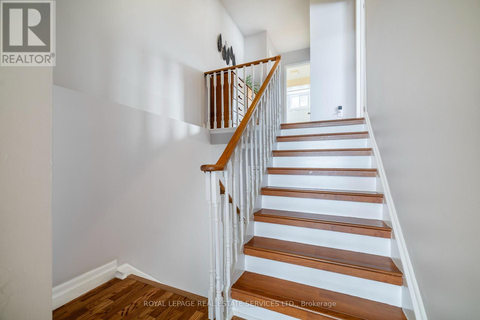 457 Britannia Avenue, Bradford West Gwillimbury (Bradford), Ontario L3Z 2C8 - Photo 10 - N12820920