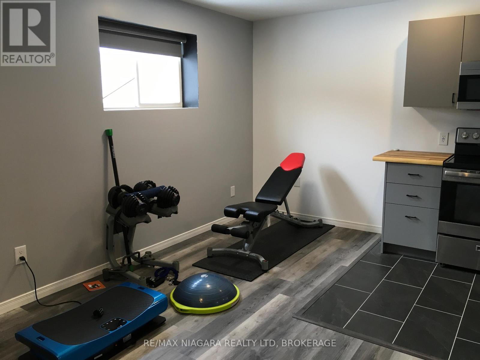 Lower - 7701 Cortina Crescent, Niagara Falls, Ontario  L2H 3B4 - Photo 13 - X12814044