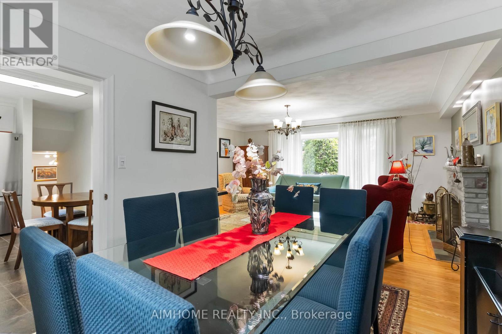 1031 Marley Crescent, Burlington, Ontario  L7T 3S3 - Photo 10 - W12820800