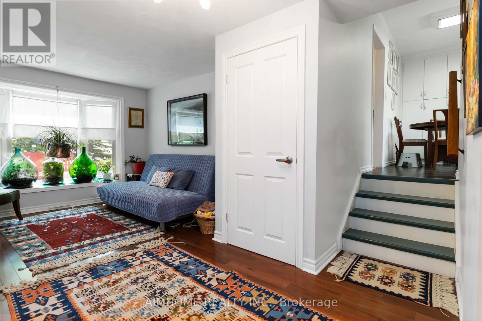 1031 Marley Crescent, Burlington, Ontario  L7T 3S3 - Photo 21 - W12820800