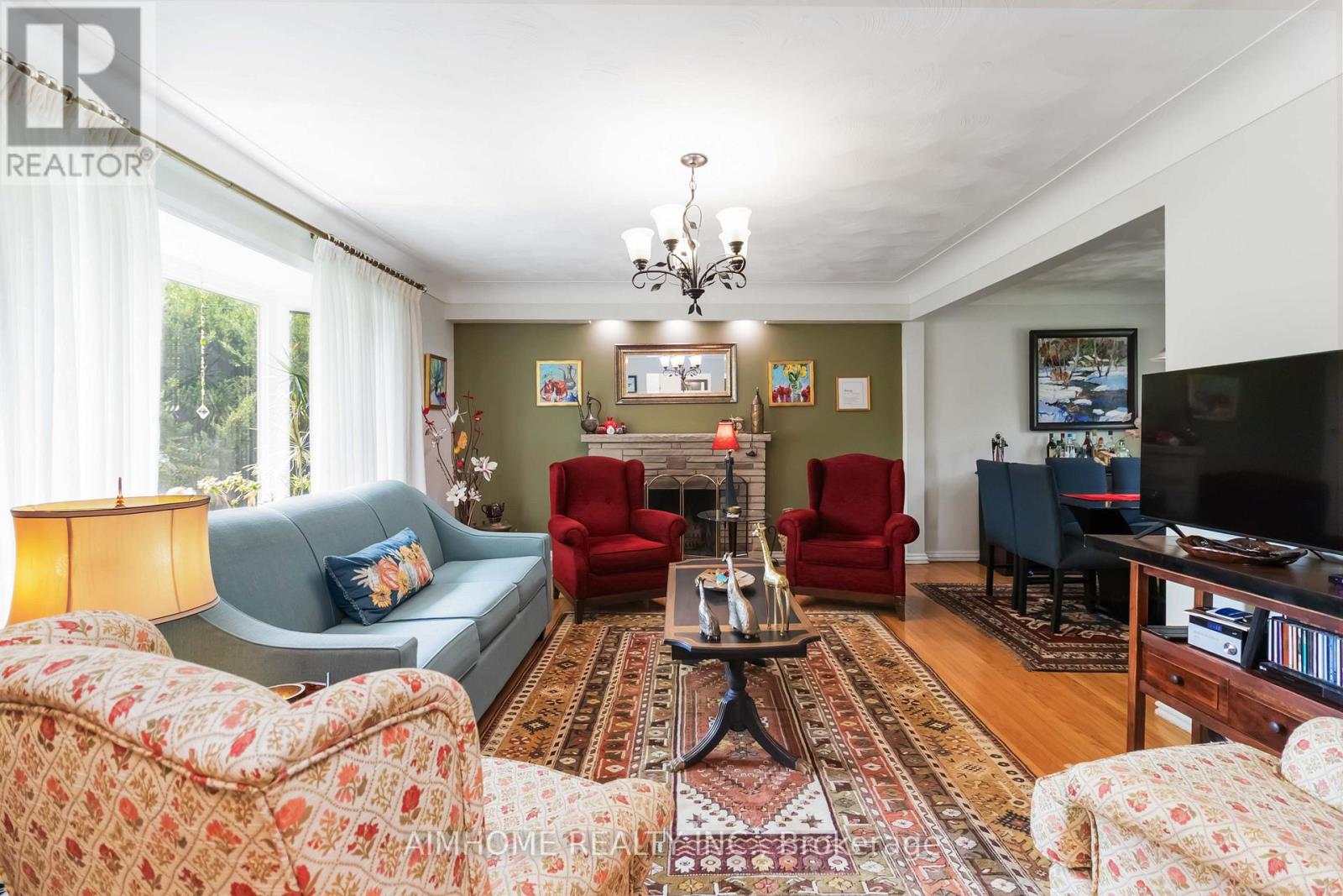 1031 Marley Crescent, Burlington, Ontario  L7T 3S3 - Photo 7 - W12820800