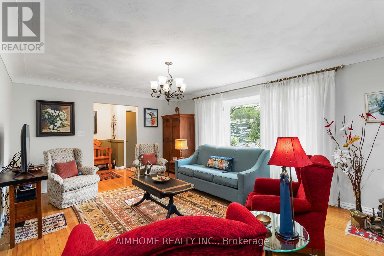 1031 Marley Crescent, Burlington, Ontario  L7T 3S3 - Photo 8 - W12820800