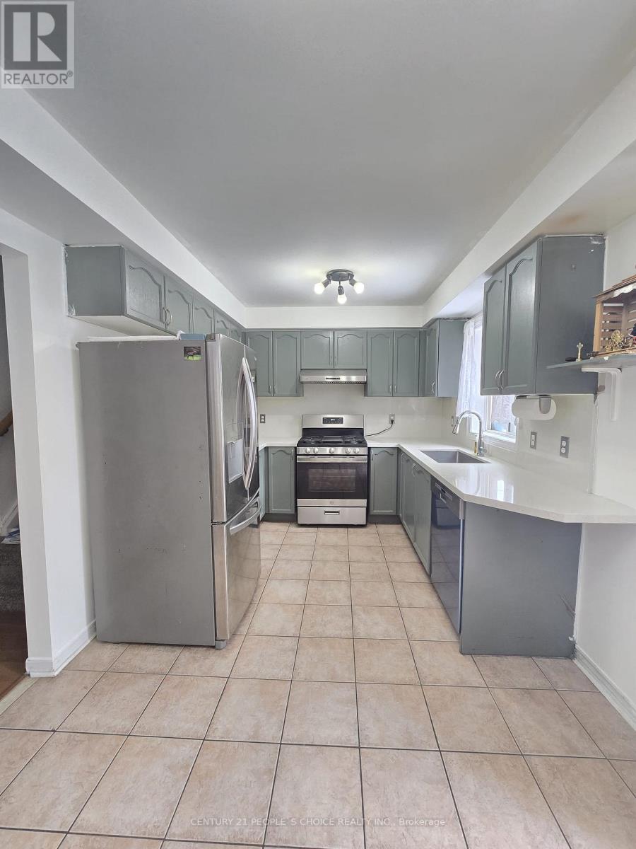 111 Gollins Drive E, Milton, Ontario  L9T 6J9 - Photo 6 - W12820808