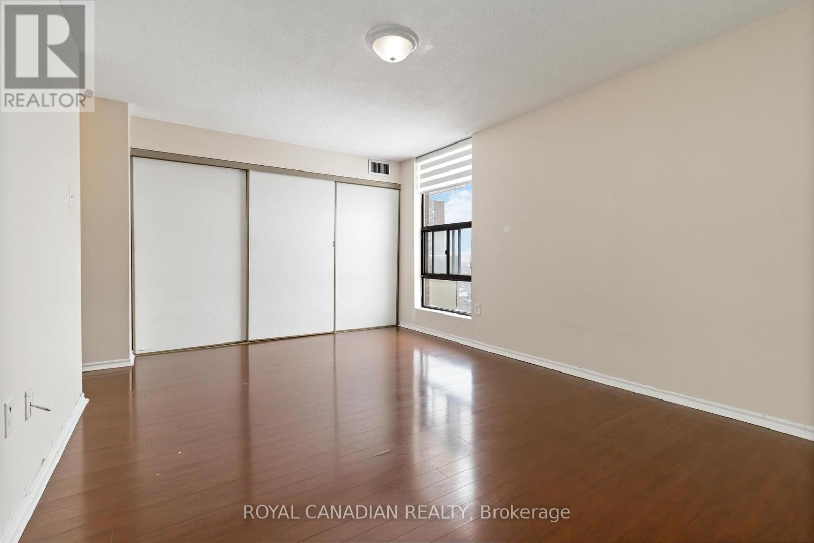 1201 - 4 Kings Cross Road, Brampton, Ontario  L6T 3X8 - Photo 36 - W12820834