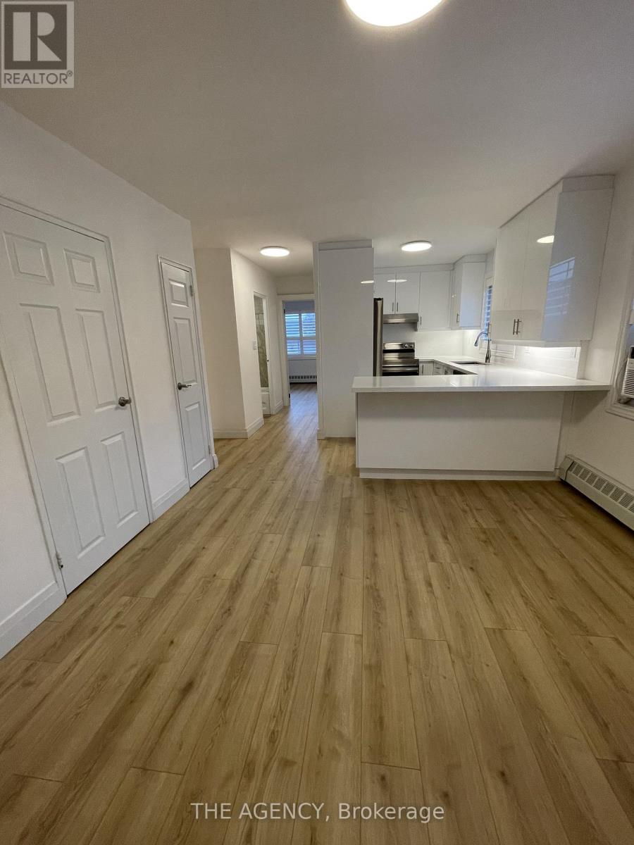 2 - 2940 Dundas Street W, Toronto, Ontario  M6P 1Y8 - Photo 1 - W12820846