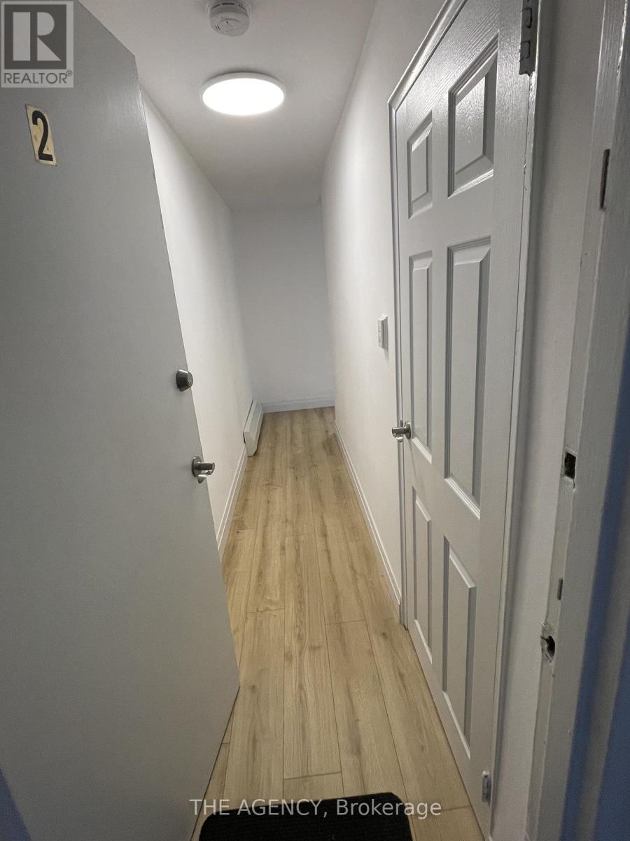 2 - 2940 Dundas Street W, Toronto, Ontario  M6P 1Y8 - Photo 2 - W12820846