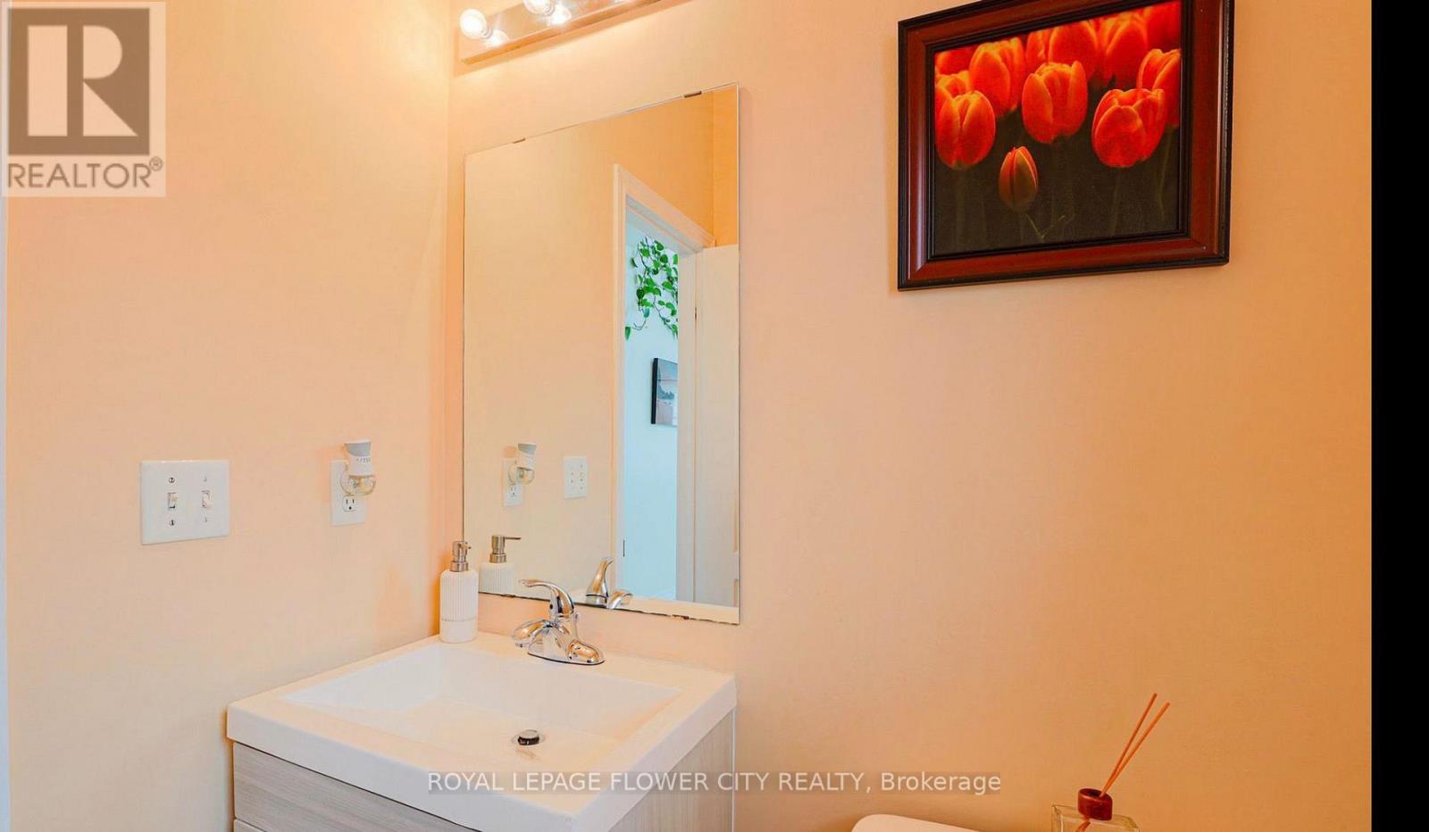 24 Mellowood Avenue, Brampton, Ontario  L6P 2P2 - Photo 19 - W12820864