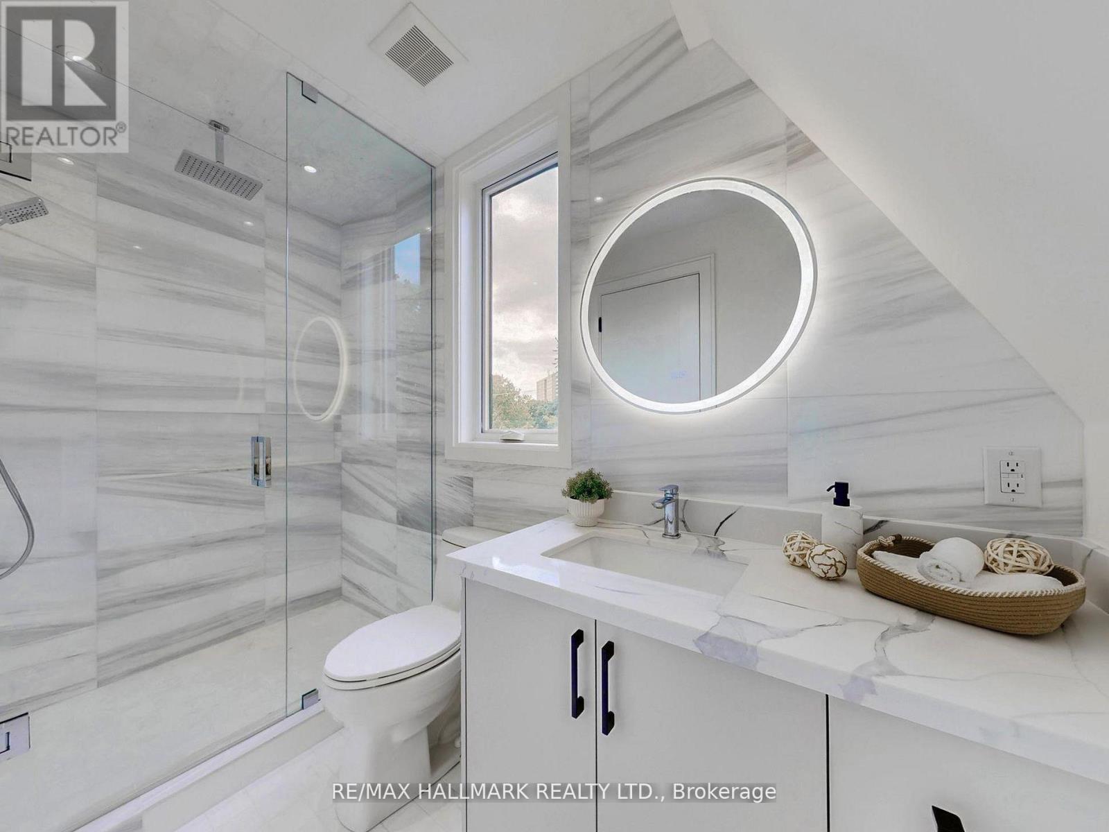 5 Wadsworth Boulevard, Toronto, Ontario  M9N 2G3 - Photo 22 - W12820910