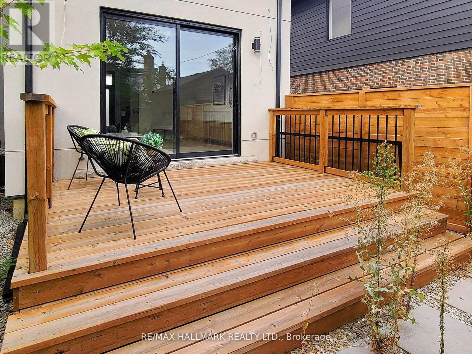 5 Wadsworth Boulevard, Toronto, Ontario  M9N 2G3 - Photo 26 - W12820910