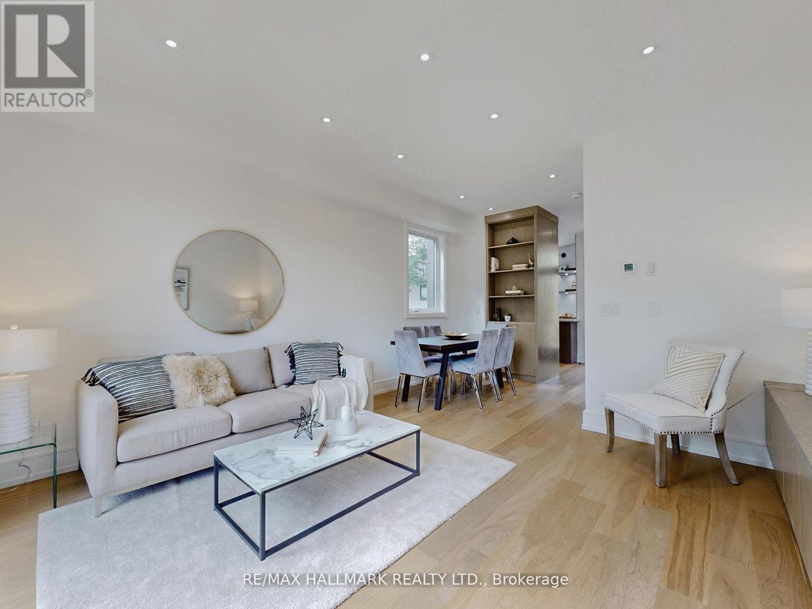 5 Wadsworth Boulevard, Toronto, Ontario  M9N 2G3 - Photo 7 - W12820910