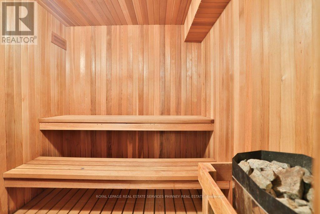 1244 Woodland Avenue, Mississauga, Ontario  L5G 2X9 - Photo 34 - W12820926