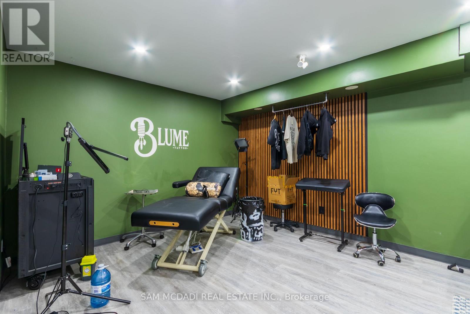 204 - 1728 Lakeshore Road W, Mississauga, Ontario  L5J 1J5 - Photo 3 - W12820952